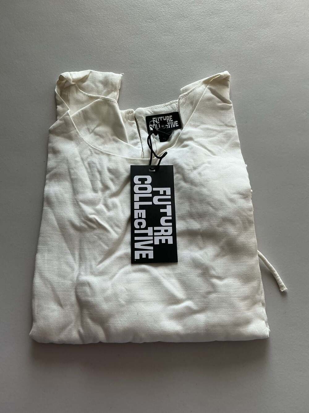 Future Collective Eyelet Scallop Hem Top Size 2x